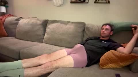 Snapshot of michmaltime chatting on March 3, 12:33 pm michmaltime online show from March 3, 12:33 pm