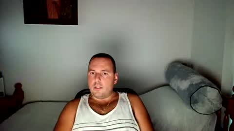 Snapshot of micic3 chatting on June 21, 1:19 am micic3 online show from June 21, 1:19 am