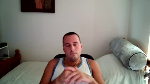 Snapshot of micic3 chatting on June 26, 11:42 pm micic3 online show from June 26, 11:42 pm