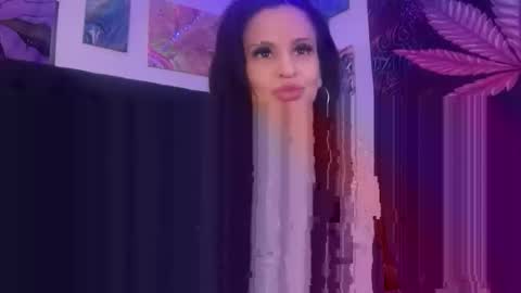 Snapshot of micielo87 chatting on February 28, 2:45 am Skye online show from February 28, 2:45 am