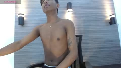 Snapshot of mick_storm chatting on March 15, 11:27 am Mick storm online show from March 15, 11:27 am