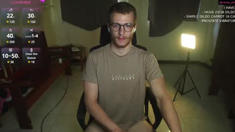 Mickey online show from December 9, 8:00 am