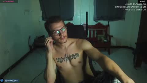 Mickey online show from December 28, 8:58 am