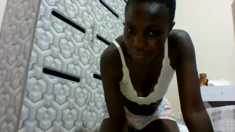 Snapshot of mickyhailey chatting on February 22, 8:20 pm mickyhailey online show from February 22, 8:20 pm