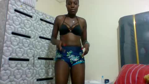 Snapshot of mickyhailey chatting on March 3, 6:12 pm mickyhailey online show from March 3, 6:12 pm