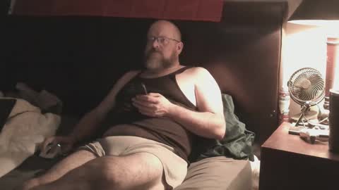 Snapshot of mictain56 chatting on January 19, 3:29 am Mictain56 online show from January 19, 3:29 am