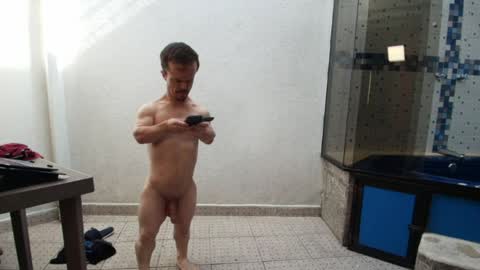 Snapshot of midgettripod1 chatting on April 23, 8:44 pm Aaron online show from April 23, 8:44 pm