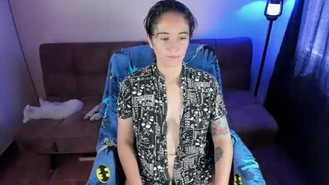 Blue online show from September 23, 3:26 pm