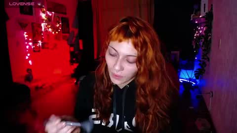 Snapshot of midnightcandy888 chatting on February 15, 2:19 am Pola INDEPENDENT MODEL online show from February 15, 2:19 am