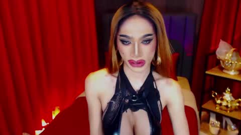 midnightdolly online show from June 9, 3:18 am