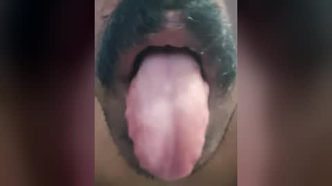 MidnightFlirtX online show from May 13, 2:58 pm