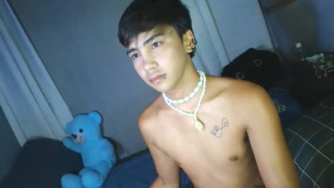 Kitty online show from November 17, 4:46 pm