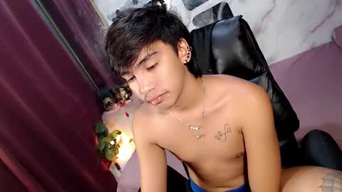 Kitty online show from April 22, 12:02 am