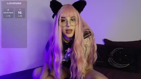 Nana online show from October 20, 9:37 pm