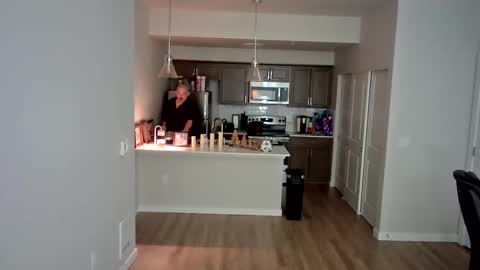 midnightmoonlight777 online show from December 19, 11:56 pm