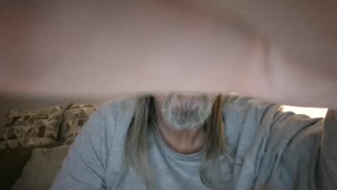 Snapshot of midnite_7 chatting on January 13, 5:13 am midnite_7 online show from January 13, 5:13 am