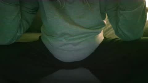 Snapshot of midnite_7 chatting on January 18, 4:27 am midnite_7 online show from January 18, 4:27 am