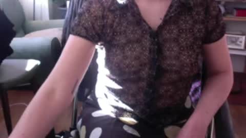 Snapshot of midnitevultures chatting on April 6, 4:30 pm midnitevultures online show from April 6, 4:30 pm