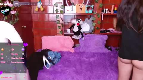 Midori 7u7 online show from September 26, 3:16 pm