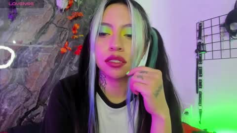 Snapshot of midory_ chatting on September 9, 4:34 am midory_ online show from September 9, 4:34 am