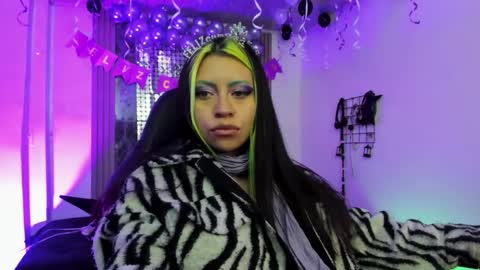 Snapshot of midory_ chatting on October 29, 5:31 am midory_ online show from October 29, 5:31 am