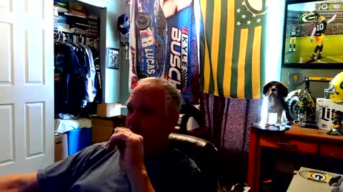 Snapshot of midwestdad09 chatting on September 9, 6:29 pm midwestdad09 online show from September 9, 6:29 pm