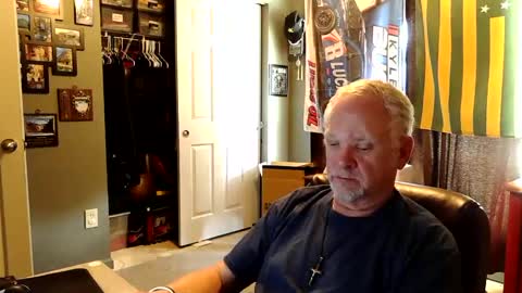 Snapshot of midwestdad09 chatting on September 25, 7:50 pm midwestdad09 online show from September 25, 7:50 pm