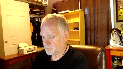 Snapshot of midwestdad09 chatting on September 30, 2:00 pm midwestdad09 online show from September 30, 2:00 pm