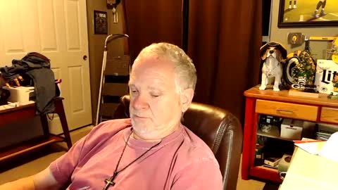 Snapshot of midwestdad09 chatting on October 5, 12:09 am midwestdad09 online show from October 5, 12:09 am