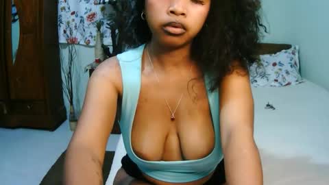 miel_07 online show from May 16, 6:32 am