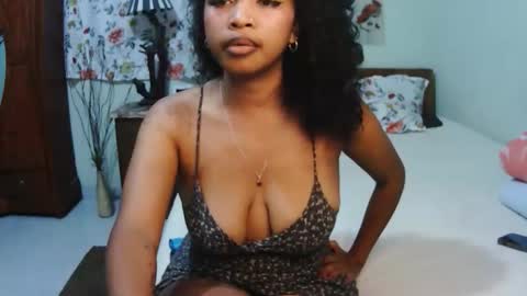 miel_07 online show from May 17, 8:12 am