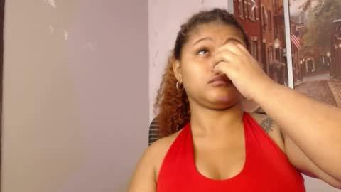 Snapshot of miel_alisha chatting on June 3, 12:08 pm miel online show from June 3, 12:08 pm