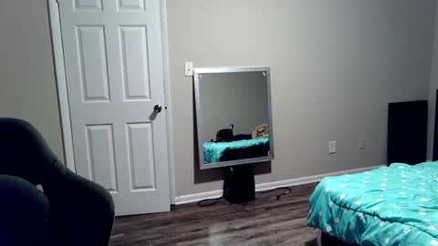 Snapshot of mifriend1998 chatting on March 10, 5:34 am mifriend1998 online show from March 10, 5:34 am