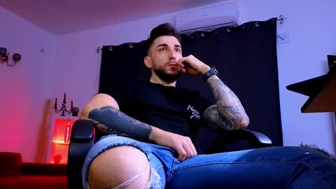 MightyAaron online show from March 12, 4:18 am