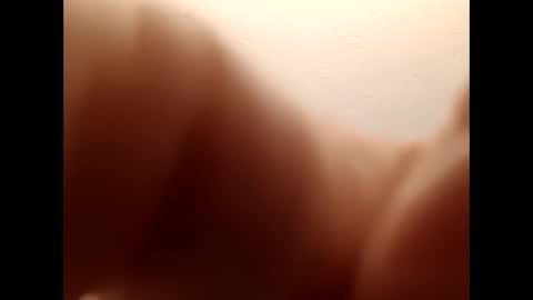 Snapshot of miguel320129 chatting on December 11, 11:41 am Miggy online show from December 11, 11:41 am