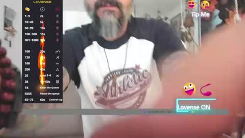 Snapshot of miguel_angeel_ chatting on June 22, 6:27 pm Miguel Angel online show from June 22, 6:27 pm