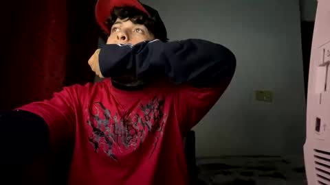 miguelvl01 online show from October 6, 3:04 am