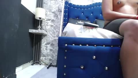 Snapshot of miha_califa chatting on February 18, 11:39 am miha_califa online show from February 18, 11:39 am