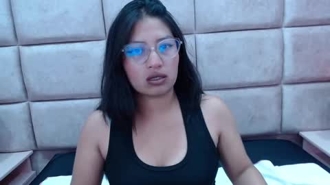 Snapshot of miha_smith chatting on December 11, 2:41 am Miha online show from December 11, 2:41 am