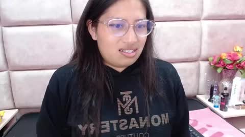 Snapshot of miha_smith chatting on February 22, 9:59 pm Miha online show from February 22, 9:59 pm