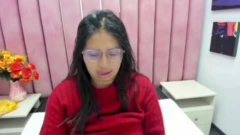 Snapshot of miha_smith chatting on October 11, 3:39 am Miha online show from October 11, 3:39 am