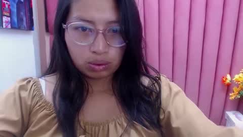 Snapshot of miha_smith chatting on October 29, 3:09 am Miha online show from October 29, 3:09 am