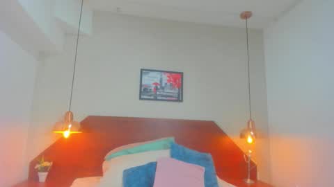 Snapshot of miia03 chatting on March 7, 12:02 pm Miia online show from March 7, 12:02 pm