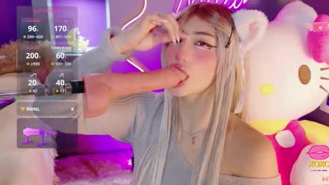   online show from March 4, 12:11 pm