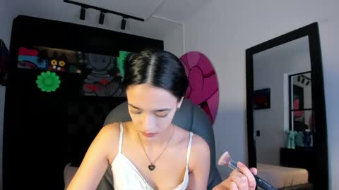 miia_bratz online show from May 9, 9:09 pm