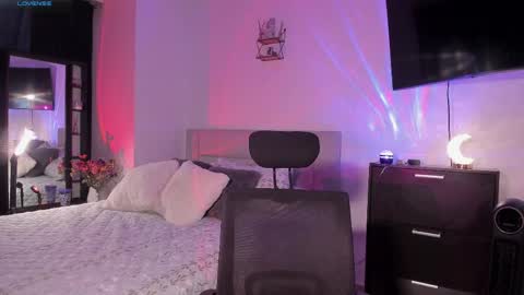 Snapshot of miia_jhones16 chatting on March 30, 2:12 am Mia Jhones online show from March 30, 2:12 am