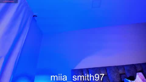 Snapshot of miia_smith97 chatting on October 7, 9:45 pm mia online show from October 7, 9:45 pm