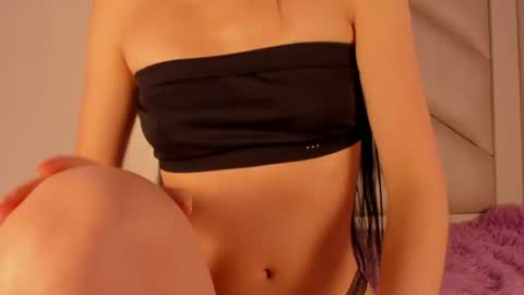 Snapshot of miia_spencer chatting on June 11, 12:36 pm Mia online show from June 11, 12:36 pm