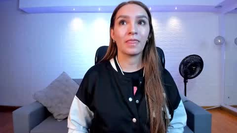 Miia 3 online show from September 10, 12:16 pm