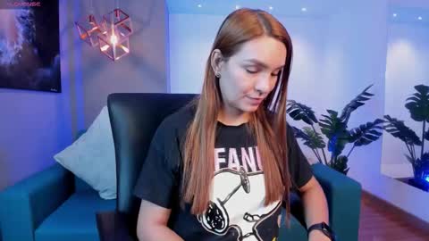 Snapshot of miia_taylors chatting on February 17, 11:40 am Miia 3 online show from February 17, 11:40 am